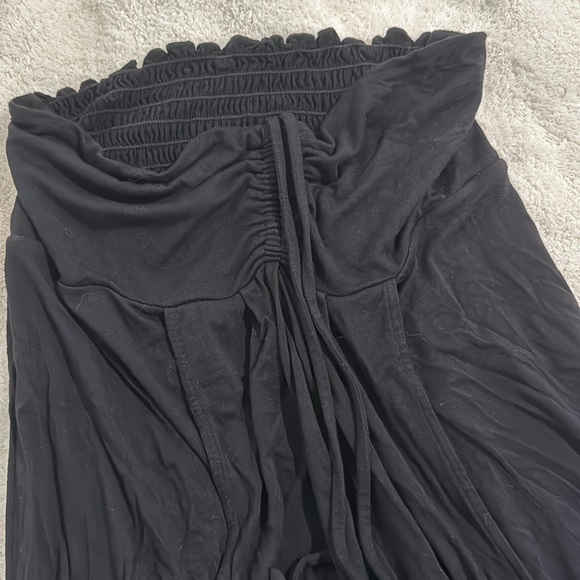Women’s black bathing suit cover up. Tag says XL but fits more like a Large. - Picture 3 of 4